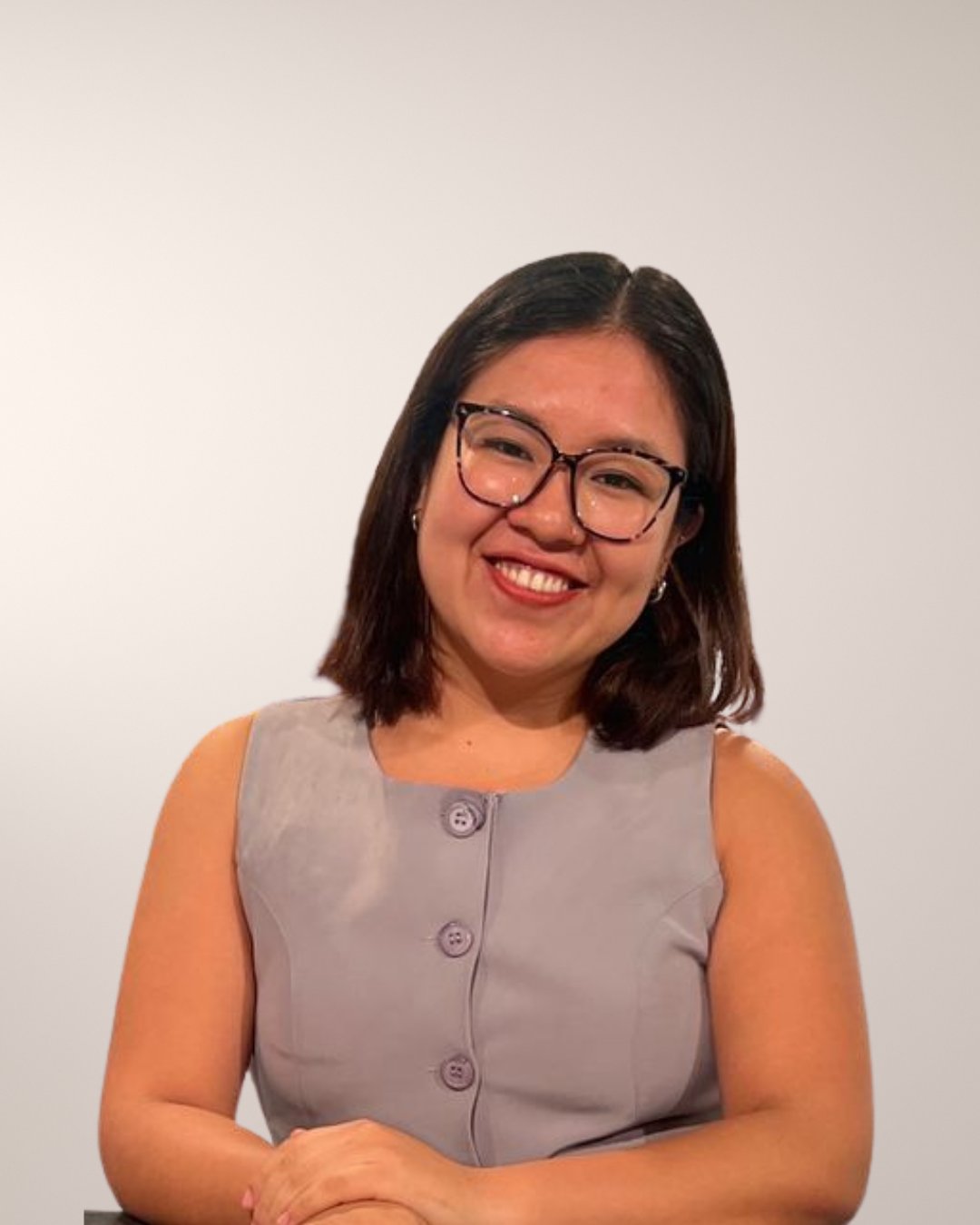 Camila Alvarez en su consulta
