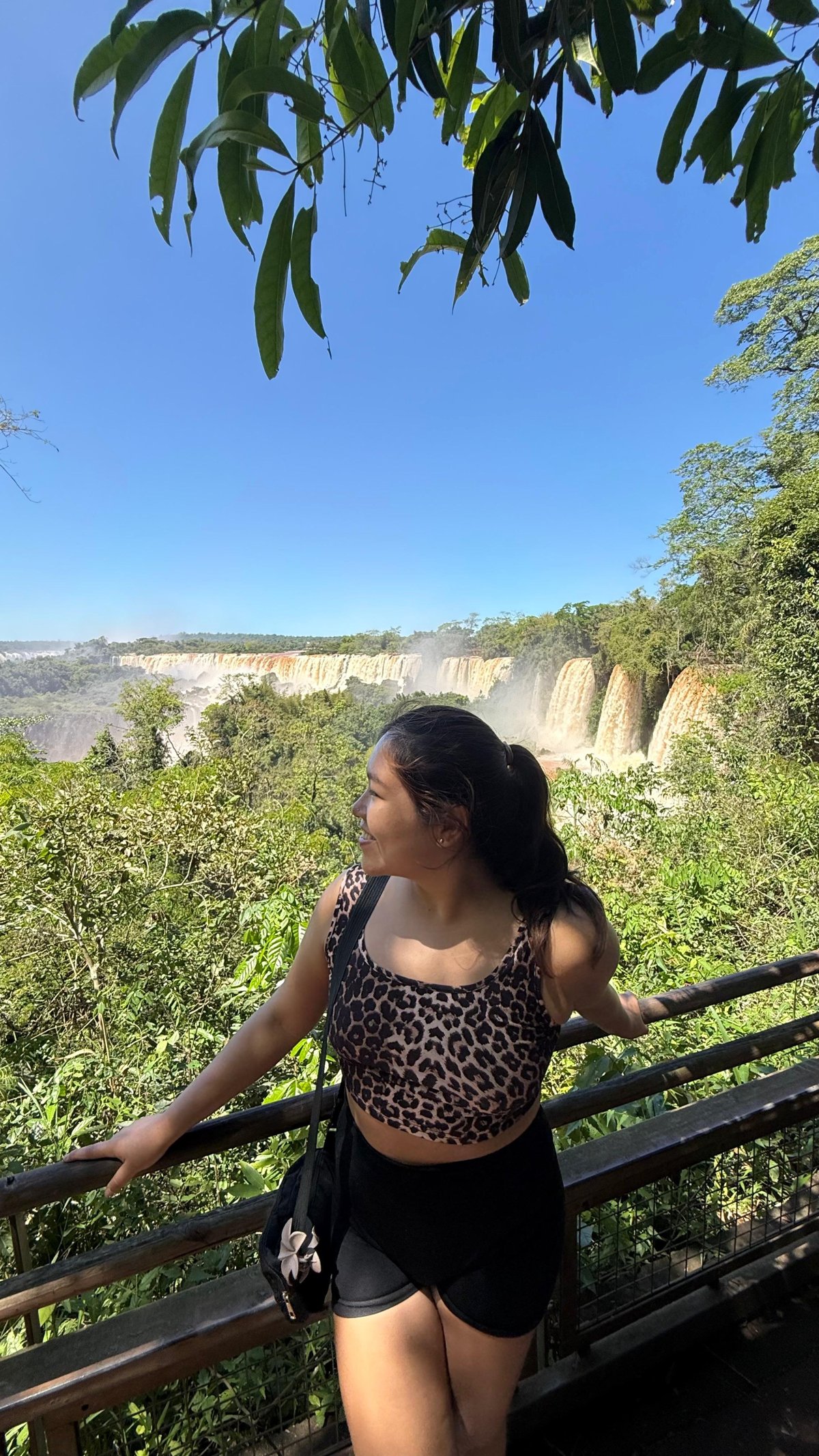 Camila Alvarez en las Cataratas del Iguazú